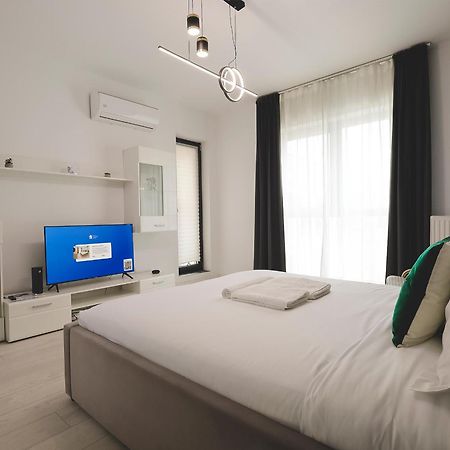 Apartamento Smart Concept Living Plaza Bucarest Exterior foto